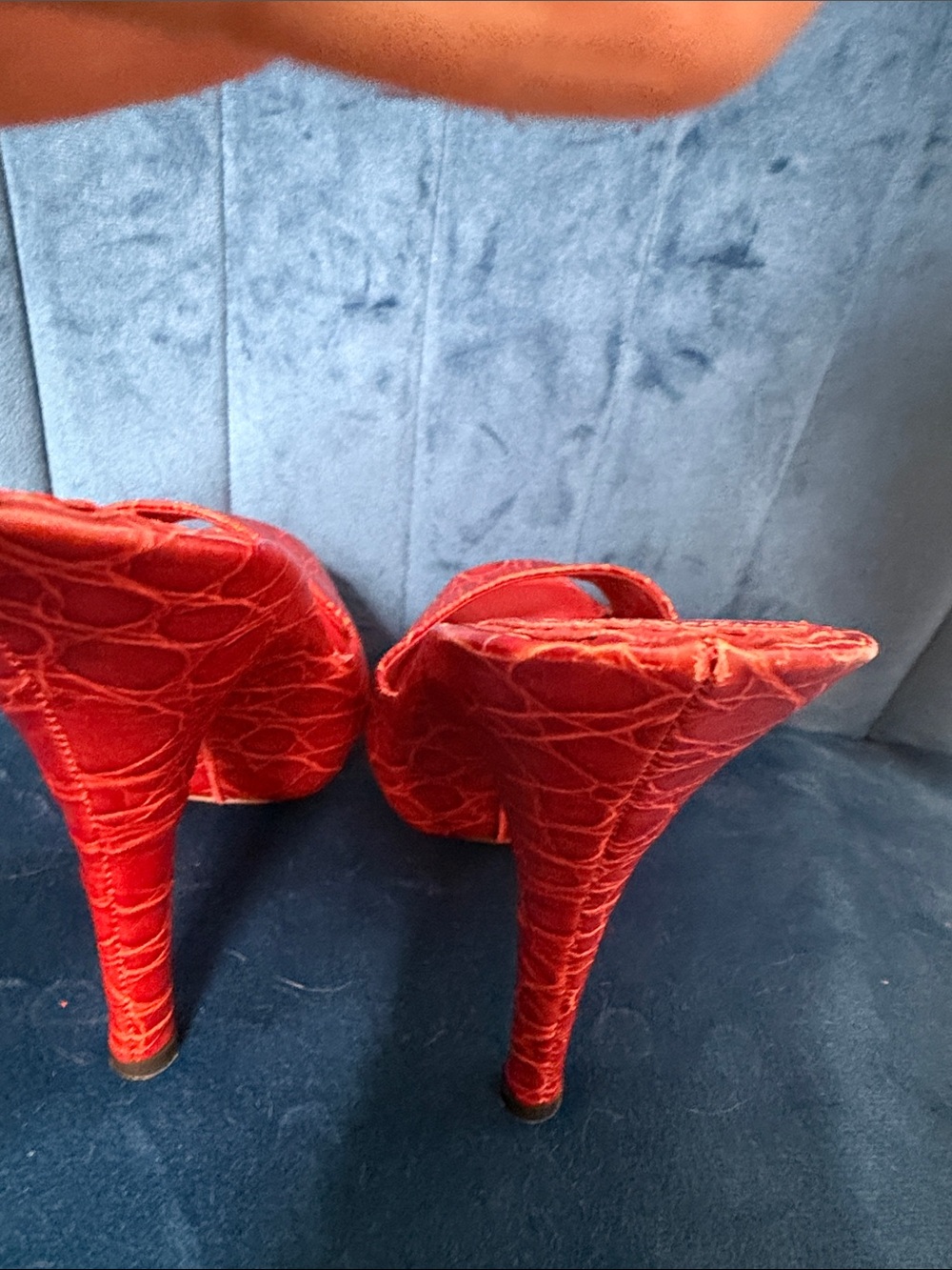 Ferre Red Croc-Embossed Slide Heels for Women - Picture 4 of 9